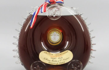 ルイ13世 ベリーオールド バカラボトル 700ml 40% 未開栓