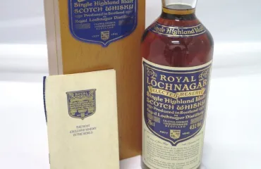 ロイヤルロッホナガー セレクトテッド リザーブ/750ml 木箱 冊子