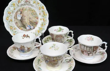 ブランブリーヘッジ カップ/ソーサー/プレート 計9点