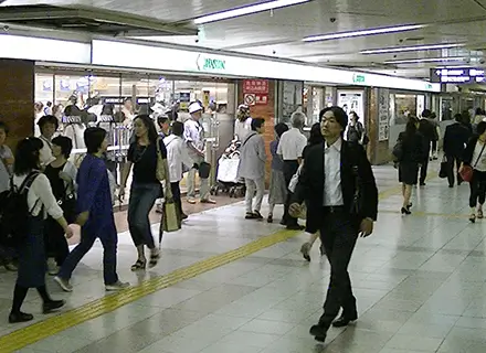 谷町線 東梅田駅からの道順 4